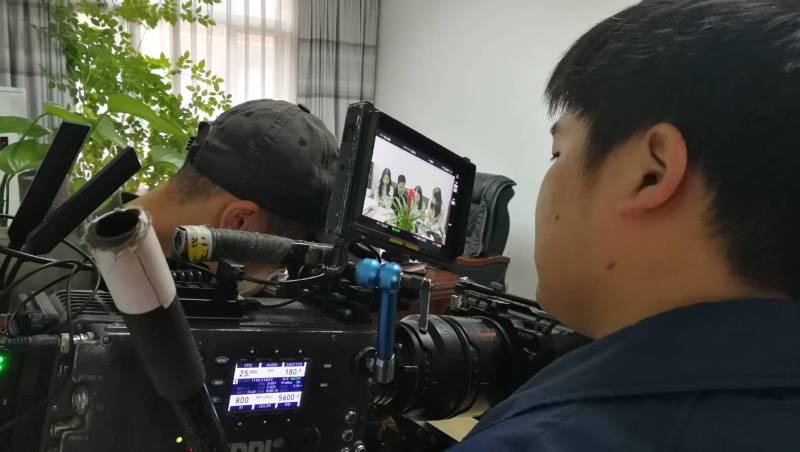 用镜头讲好产品故事！左贡县产品视频拍摄公司让冰冷商品拥有温度与灵魂